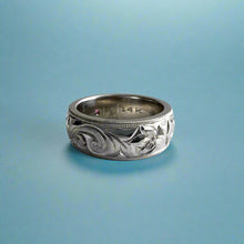 Load image into Gallery viewer, Hibiscus &amp; Old English 6mm Hawaiian Ring with Garnet in 14K White Gold

