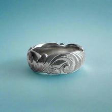 Load image into Gallery viewer, Scalloped Old English All Around 6mm Ring in 14K White Gold
