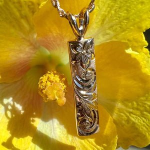 Hawaiian Jewelry Engraved Pendant with Hibiscus and Old English scroll