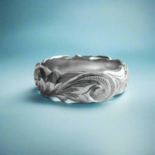 Load image into Gallery viewer, Scalloped Old English &amp; Hibiscus 6mm Ring in 14K White Gold in size 7

