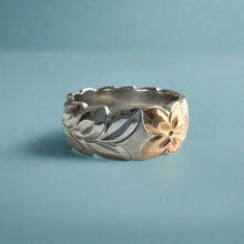 Load image into Gallery viewer, Scalloped Two-Tone Shiny Maile &amp; Hibiscus 8mm Ring in 14K White &amp; Pink Gold
