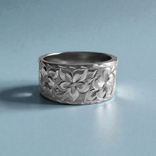 Load image into Gallery viewer, Plumeria &amp; Hibiscus with Leaves 10mm Flat Ring in 14K White Gold in size 9
