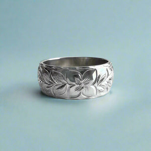 Maile & Hibiscus 10mm "Kuuipo" Hawaiian Ring in 14K White Gold in size 12 1/8