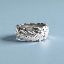 Load image into Gallery viewer, Scalloped Shiny Maile &amp; Hibiscus with Leaves &amp; Diamond 10mm Ring in 14K White Gold in 12 1/8
