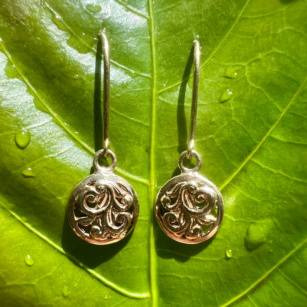 Round Filigree Dangle Hawaiian Earrings