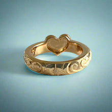 Load image into Gallery viewer, Hibiscus &amp; Old English Valentine Heart Ring in 14K Yellow Gold
