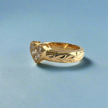 Load image into Gallery viewer, Valentine Diamond Heart Ring with Shiny Maile in 14K Yellow Gold
