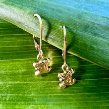 Load image into Gallery viewer, Hawaiian Initial Earrings
