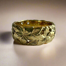 Load image into Gallery viewer, Pukalani Flower 8mm Ring
