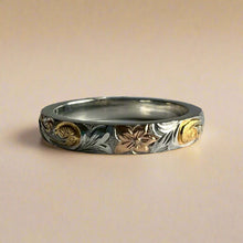 Load image into Gallery viewer, Tri-Color Haku Lei 3mm Ring in 18K Gold and Platinum
