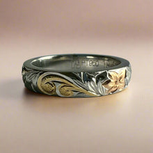 Load image into Gallery viewer, Tri-Color Haku Lei 4mm Ring in Platinum
