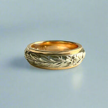 Load image into Gallery viewer, Two-Tone Maile &amp; Hibiscus 6mm Ring in 14K Yellow &amp; White Gold
