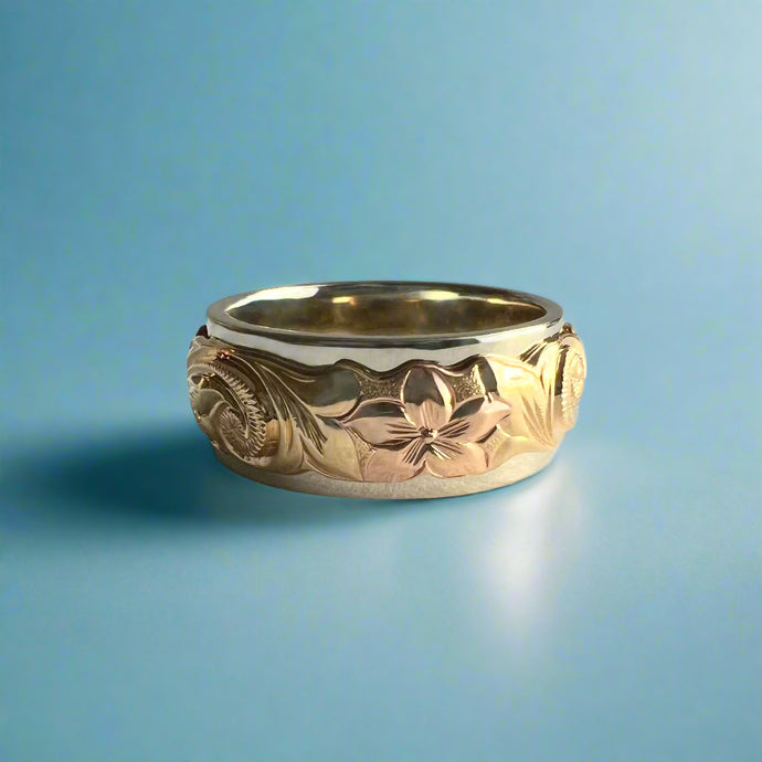 Tri-Color Scalloped Top Old English & Hibiscus 8mm Ring in 14K Gold
