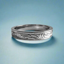 Load image into Gallery viewer, Shiny Old English 4mm Hawaiian Ring in 14K White Gold in size 9
