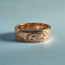 Load image into Gallery viewer, Shiny Old English &amp; Plumeria 6mm Flat Ring in 14K Pink Gold in size 7
