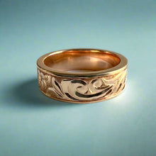 Load image into Gallery viewer, Shiny Old English &amp; Plumeria 6mm Flat Ring in 14K Pink Gold in size 7
