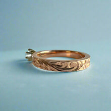 Load image into Gallery viewer, Kaimana Kula Old English &amp; Hibiscus 3mm Solitaire Ring with Diamond in 14K Pink Gold in size 4 3/4
