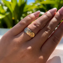 Load image into Gallery viewer, Scalloped Old English with Turtle &amp; Hibiscus 8mm Ring in 14K Yellow Gold in size 7
