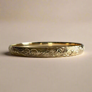 Old English & Hibiscus 6mm Bangle Bracelet in 14K Yellow Gold