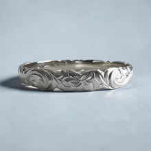 Load image into Gallery viewer, Scalloped Old English &amp; Hibiscus 8mm Bangle Bracelet in 18K White Gold in size 6 1/2
