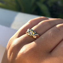 Load image into Gallery viewer, Two-tone Something Romantic Hawaiian Flower Ring with Diamond in 14K Green &amp; Pink Gold
