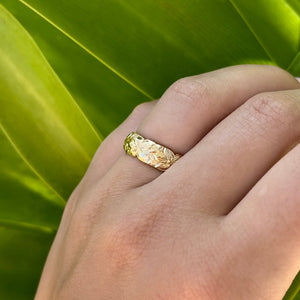 Scalloped Hibiscus with Leaves All Around 6mm Ring in 14K Yellow Gold