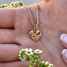 Load image into Gallery viewer, Gold Hawaiian flower pendant with filigree plumerias
